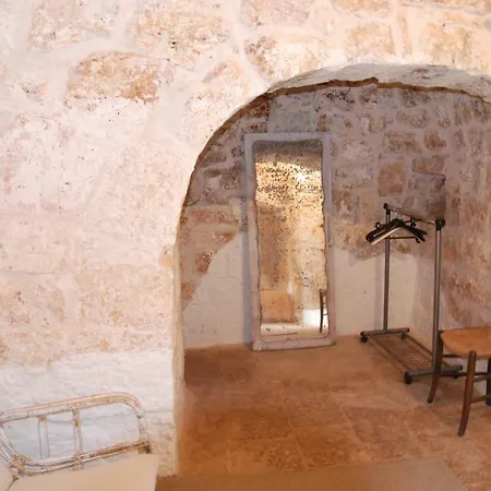 Trullo Saraceno Autentico