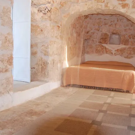 Trullo Saraceno Autentico Ostuni